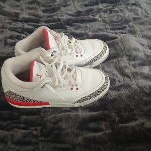 Jordan Sneakers White and Red